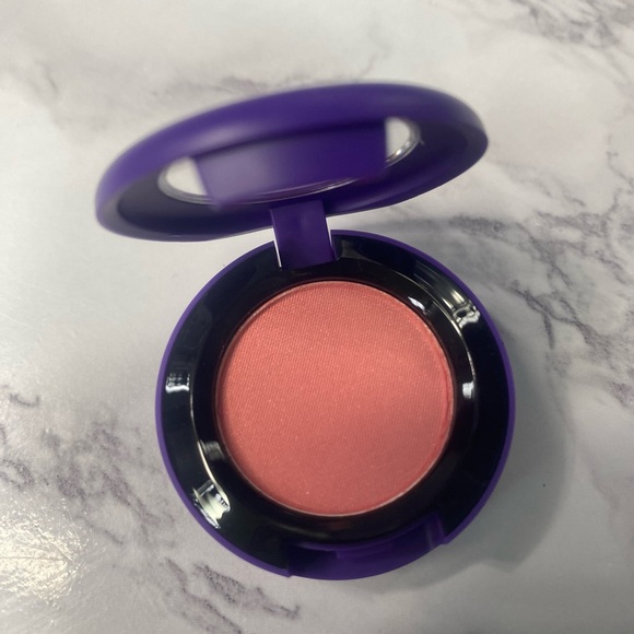 MAC SELENA Eyeshadow Fotos Y Recuerdos pink Satin Limited Edition - Picture 15 of 15